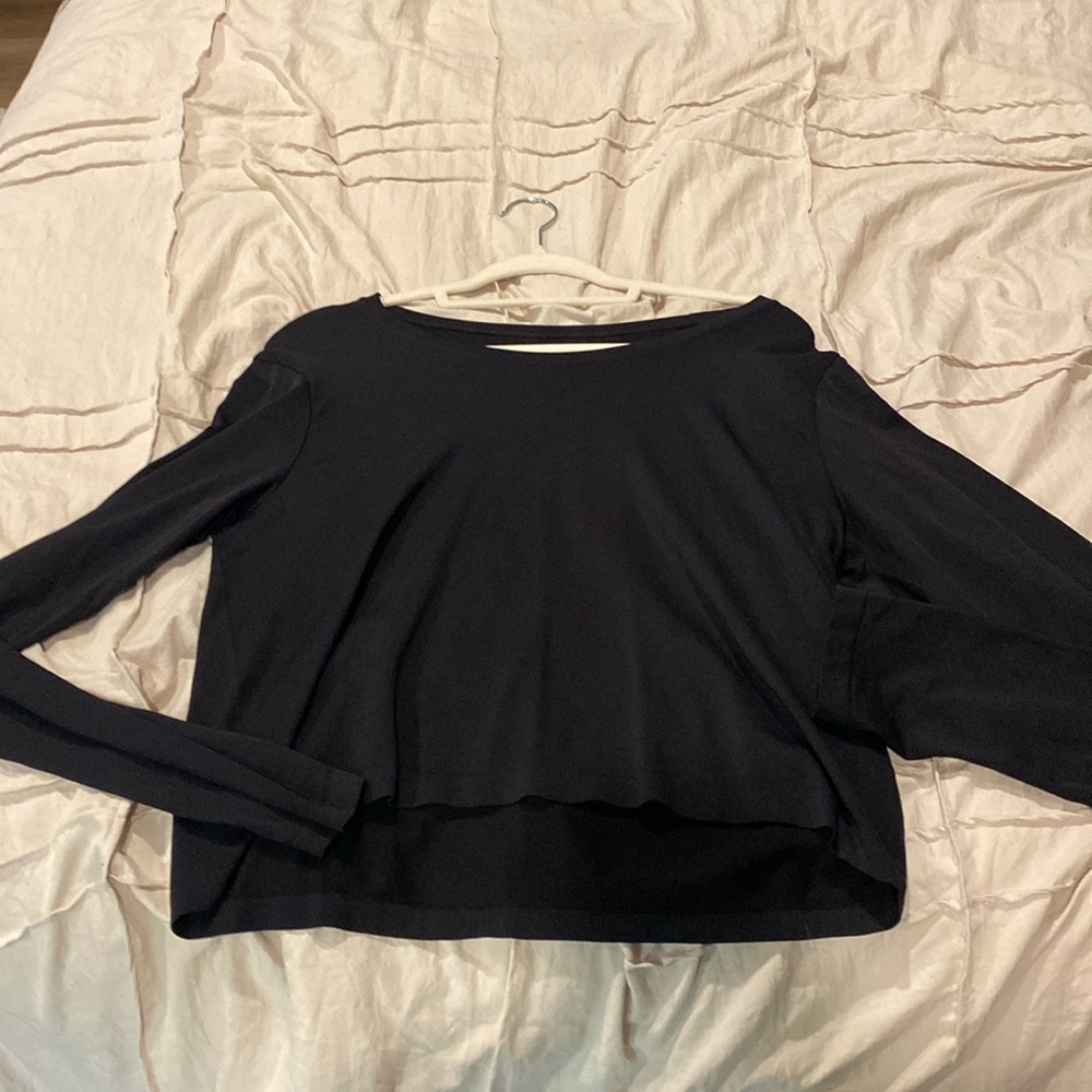 Basic Black Long Sleeve